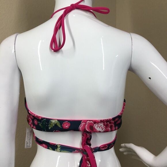 Leith Reversible Wrap Bikini Top (D9) - Picture 2 of 6